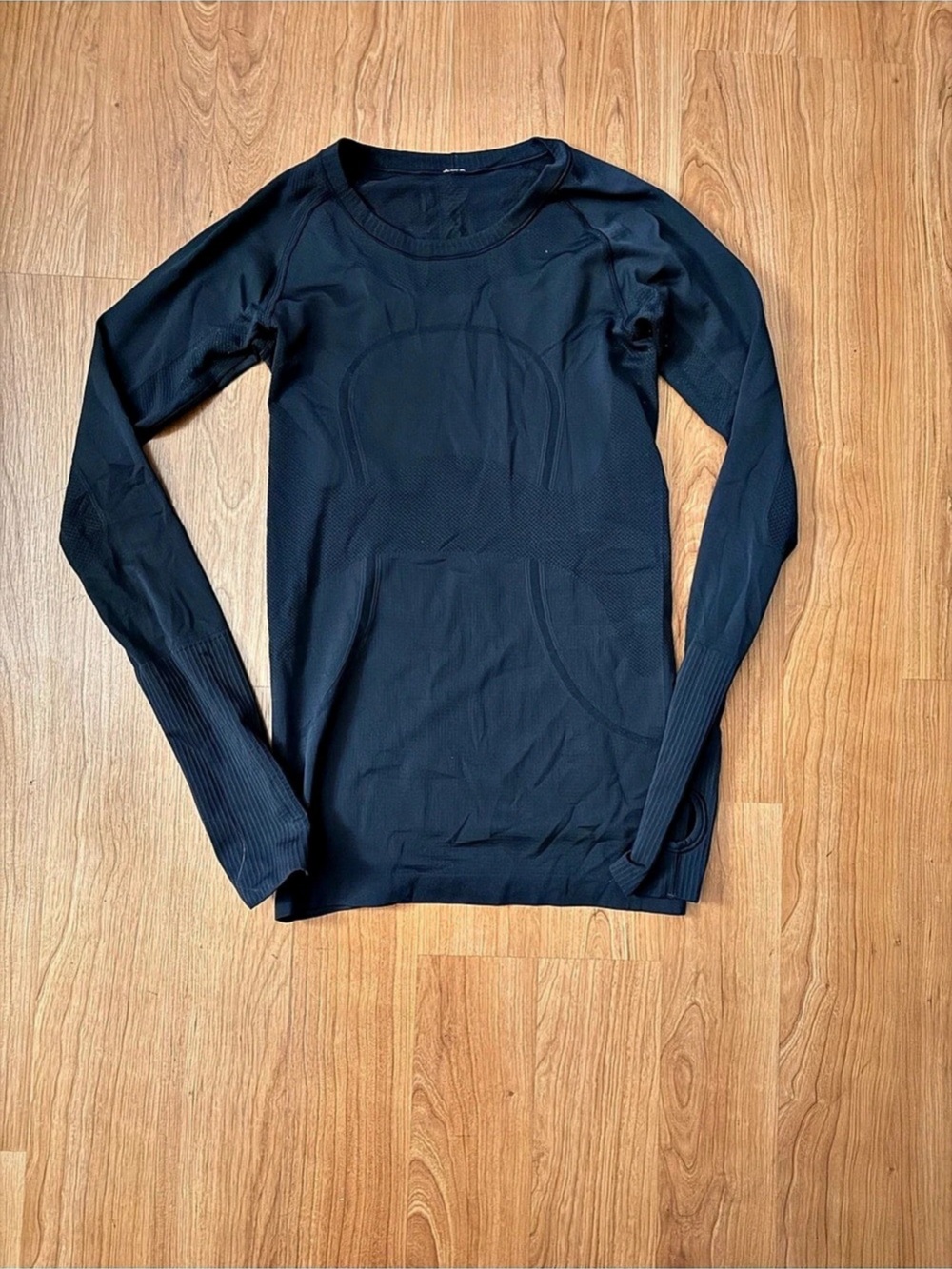 Lululemon Swiftly Tech Long-Sleeve Shirt 2.0 Blue